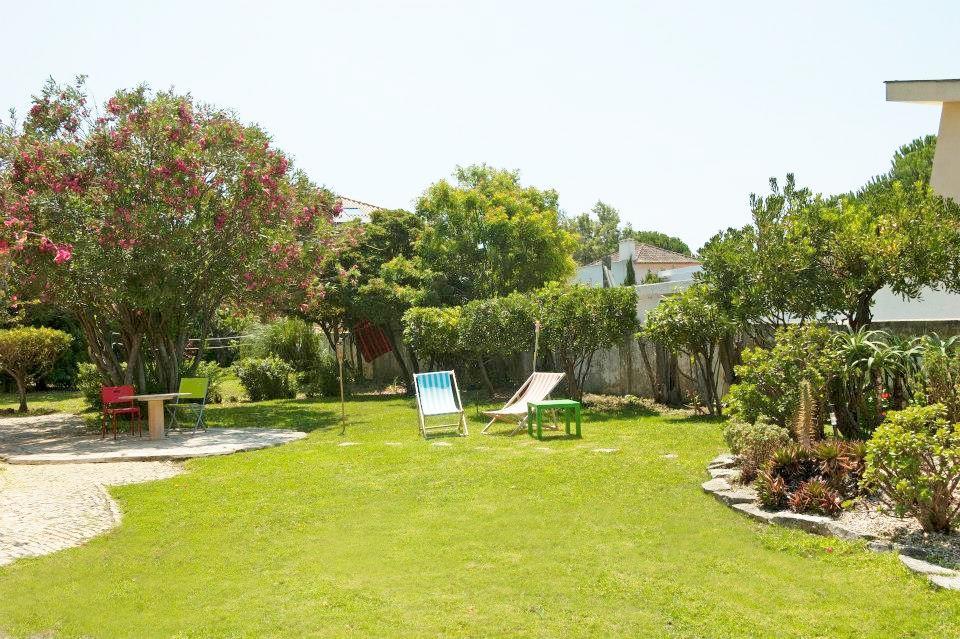 Terrace Beach House Panzió Carcavelos  Kültér fotó