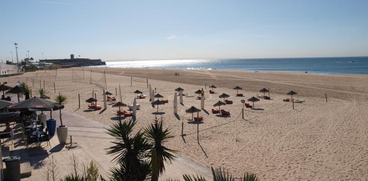Terrace Beach House Panzió Carcavelos  Kültér fotó