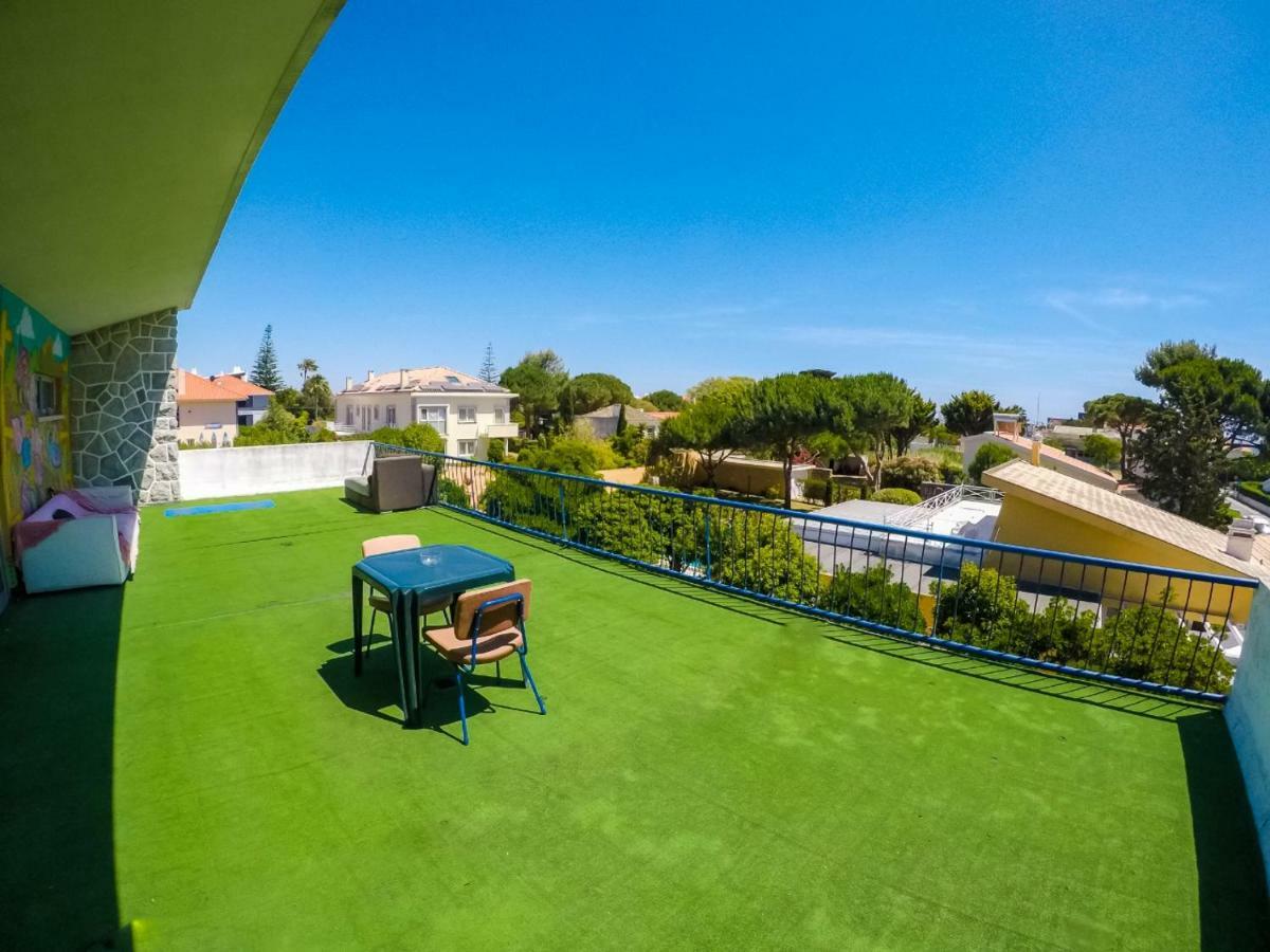 Terrace Beach House Panzió Carcavelos  Kültér fotó
